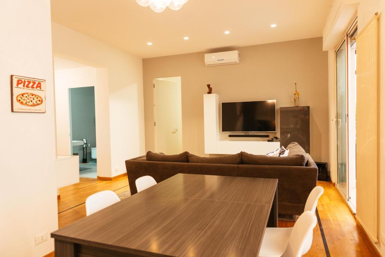 Luxury Penthouse With Sea View - City Center Pescara Extérieur photo
