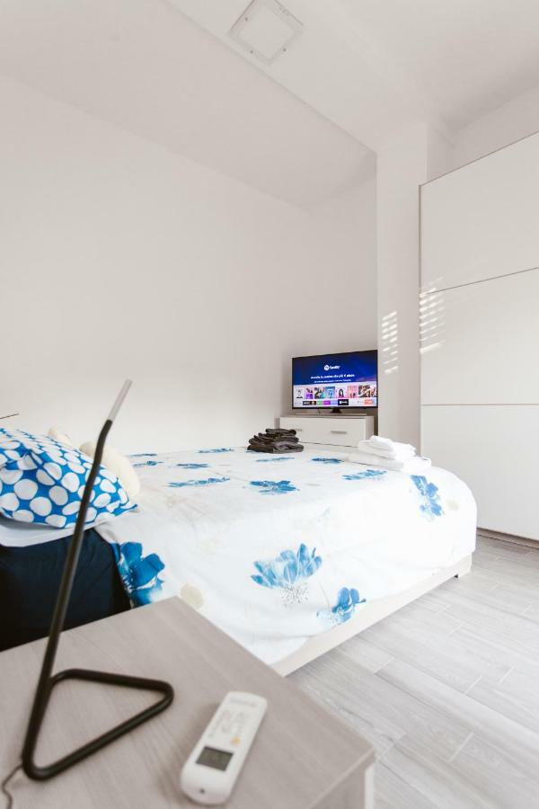 Luxury Penthouse With Sea View - City Center Pescara Extérieur photo