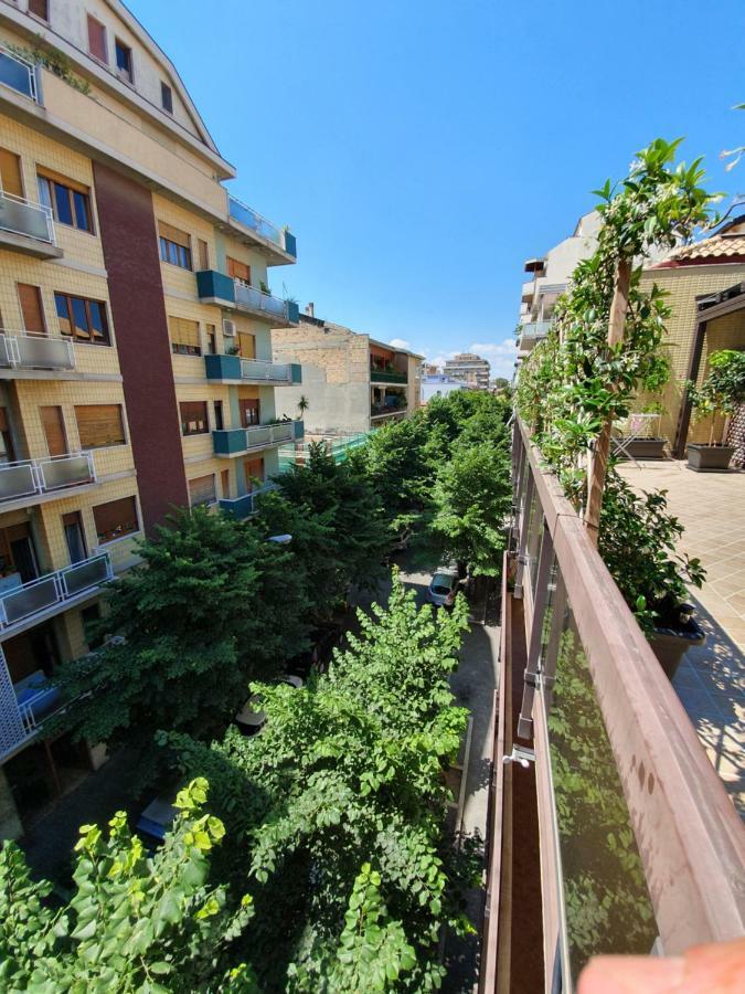 Luxury Penthouse With Sea View - City Center Pescara Extérieur photo